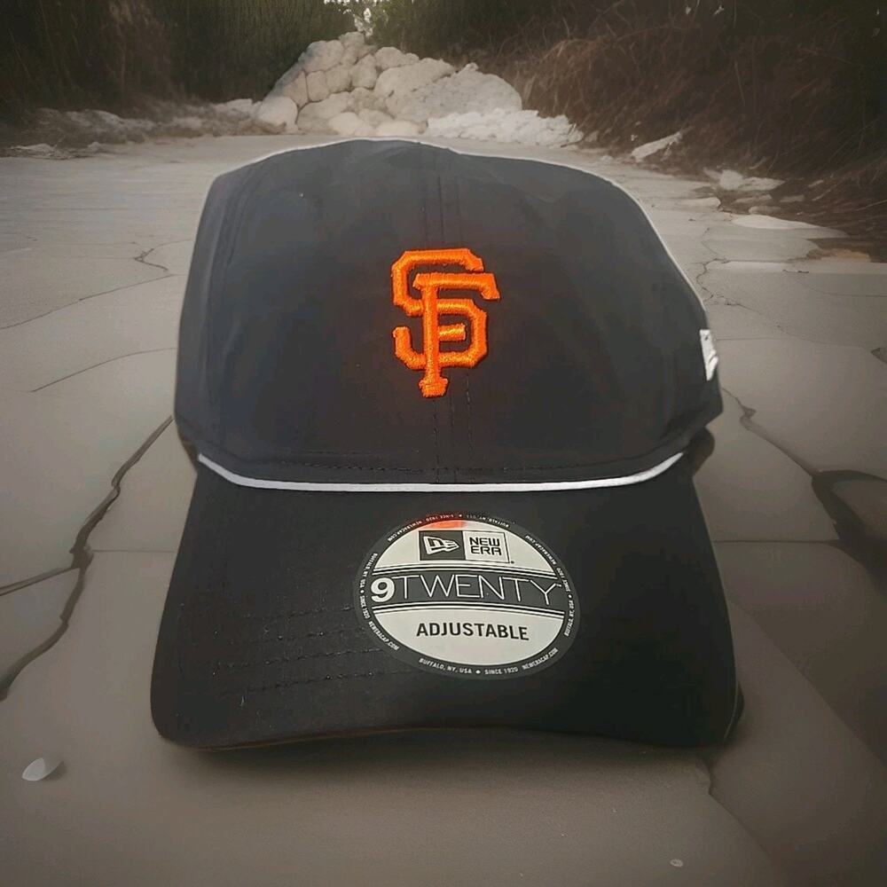 San Francisco Giants SnapBack Baseball Hat Cap One Size Black Nylon New Era